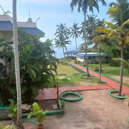 Seashore Beach Resort Varkala Eksteriør bilde
