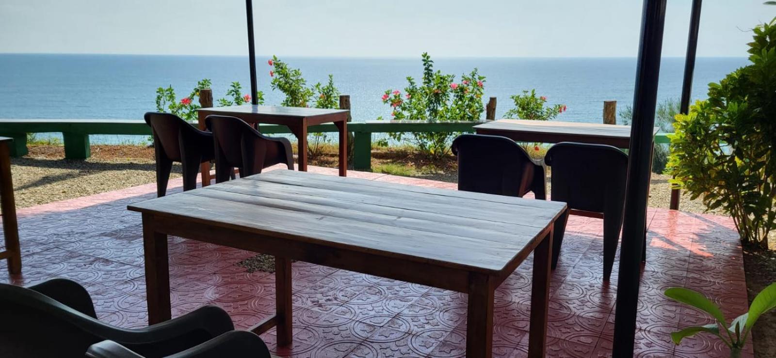 Seashore Beach Resort Varkala Eksteriør bilde